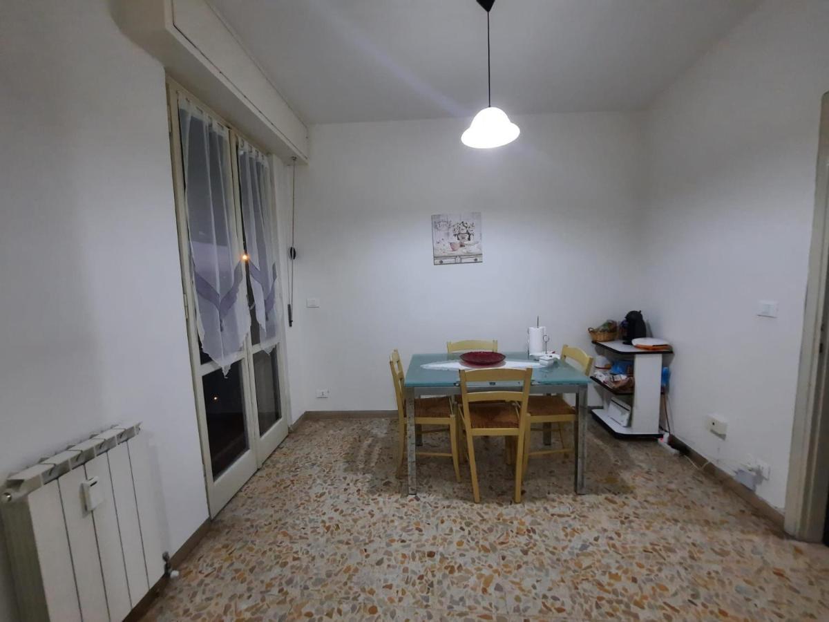 Porta A Mare Station Apartment Pisa Exterior photo