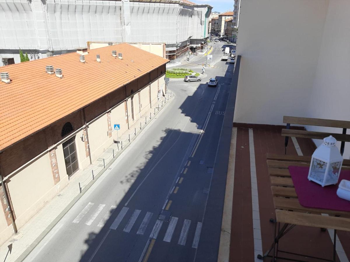 Porta A Mare Station Apartment Pisa Exterior photo